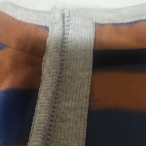 Cute carter's blue and brown bear bodysuit - Picture 2 of 4